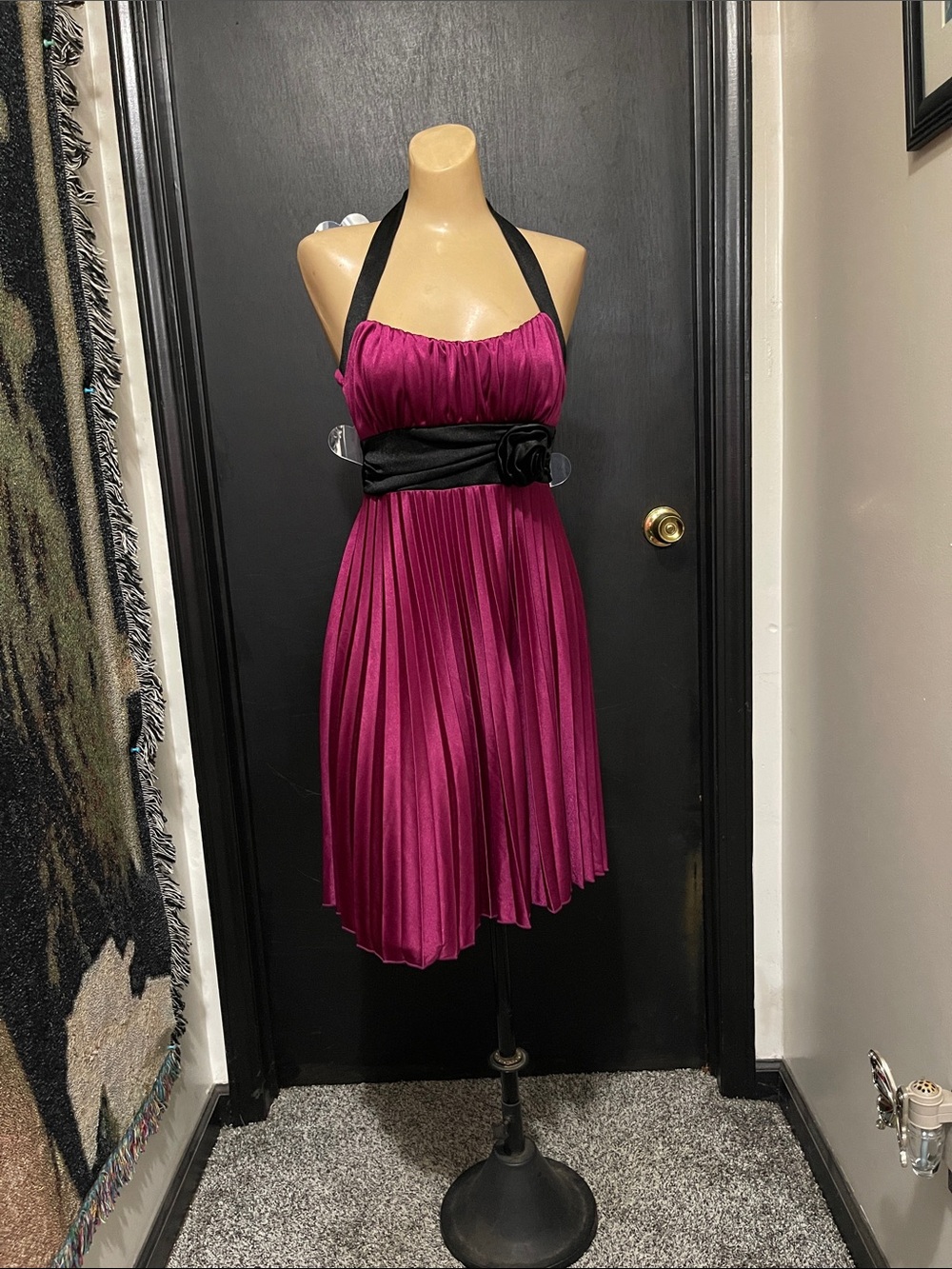 NWT Vintage Speechless Halter Pleated Cocktail Dress in Magenta (M)